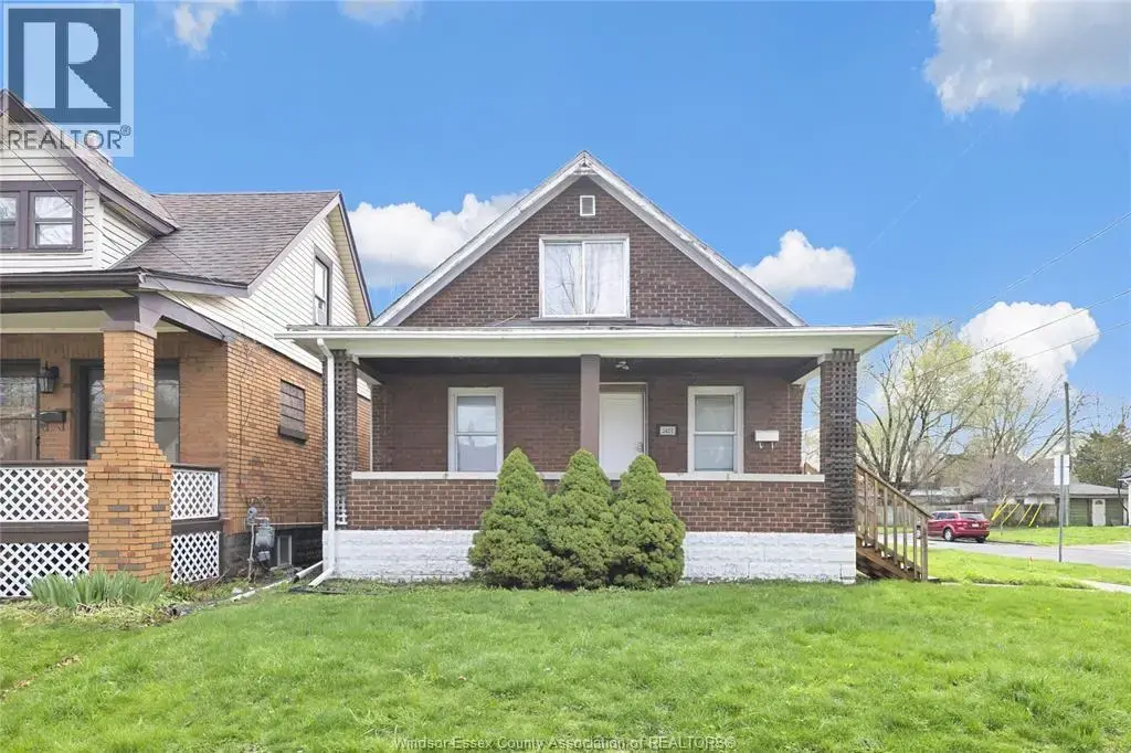 3497 Peter Street, Windsor
